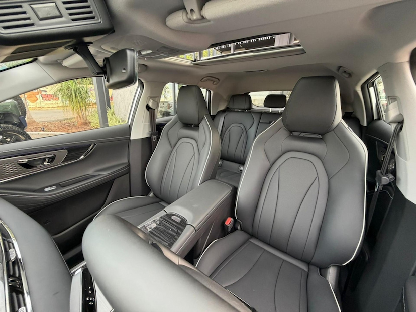 Foto do veículo OMODA 5 1.5 TGDI HEV PRESTIGE DHT 2027 0 KM 179.900,00