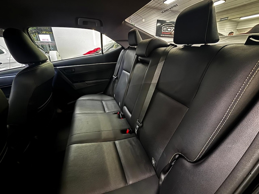 Foto do veículo TOYOTA COROLLA 2.0 XEI 16V FLEX 4P AUTOMÁTICO 2019 49.300 KM 113.777,00