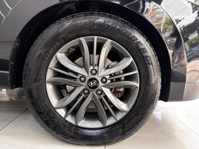Foto do veículo HYUNDAI IX35 2.0 MPFI GL 16V FLEX 4P AUTOMÁTICO 2019 64.033 KM 93.777,00