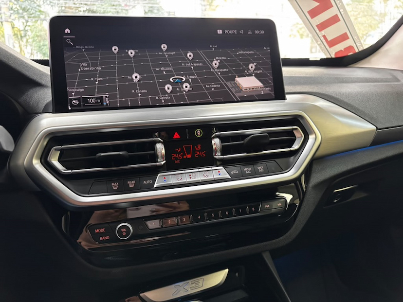 Foto do veículo BMW X3 2.0 16V HÍBRIDO X LINE XDRIVE30E STEPTRONIC 2023 30.735 KM 349.777,00