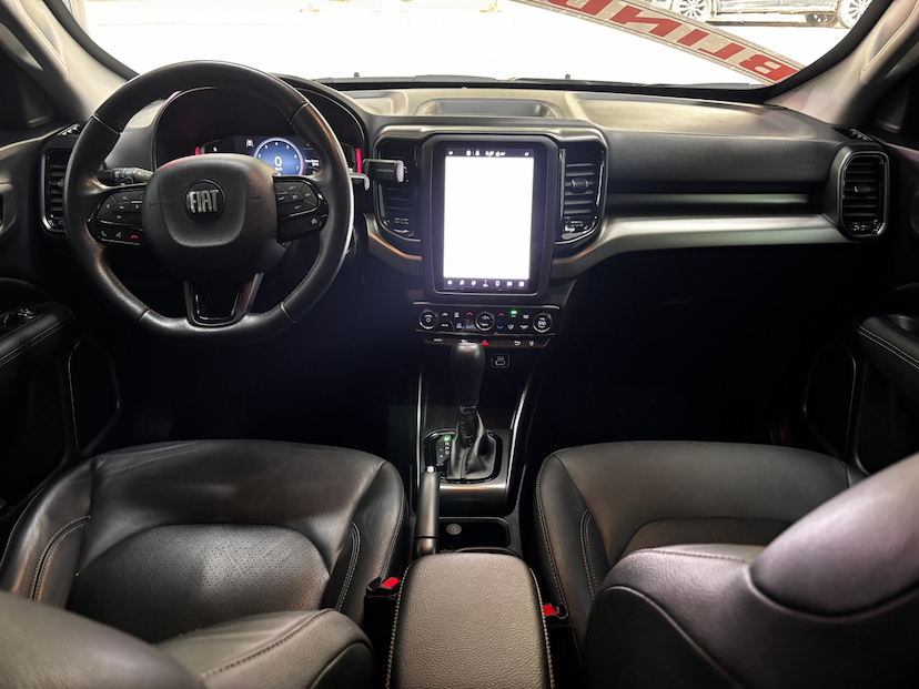 Foto do veículo FIAT TORO 1.3 TURBO 270 FLEX VOLCANO AT6 2022 47.814 KM 154.777,00
