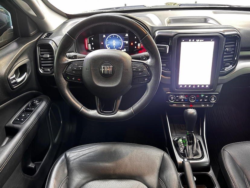 Foto do veículo FIAT TORO 1.3 TURBO 270 FLEX VOLCANO AT6 2022 47.814 KM 154.777,00