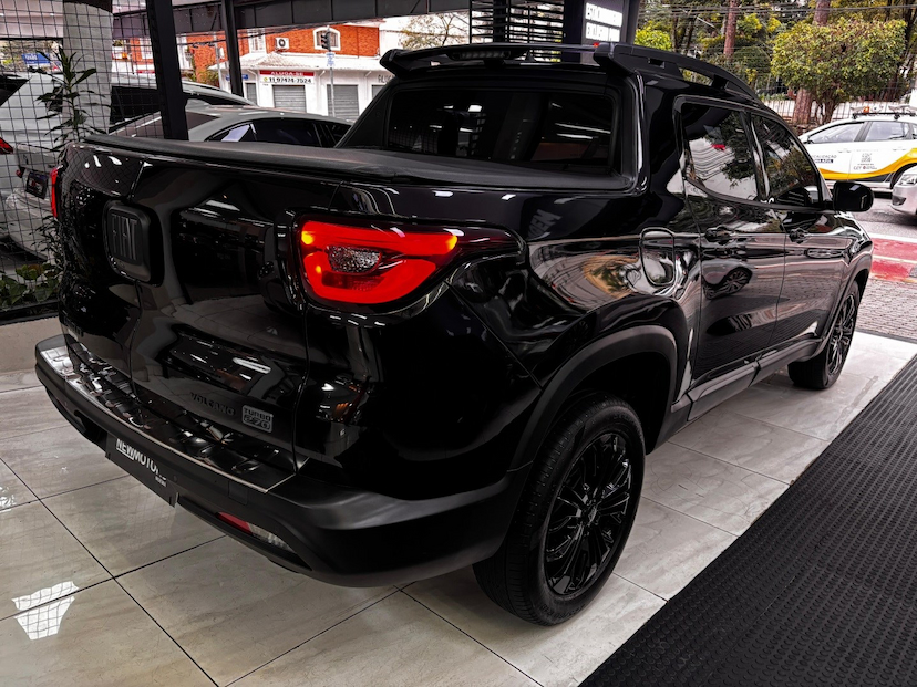 Foto do veículo FIAT TORO 1.3 TURBO 270 FLEX VOLCANO AT6 2022 47.814 KM 154.777,00