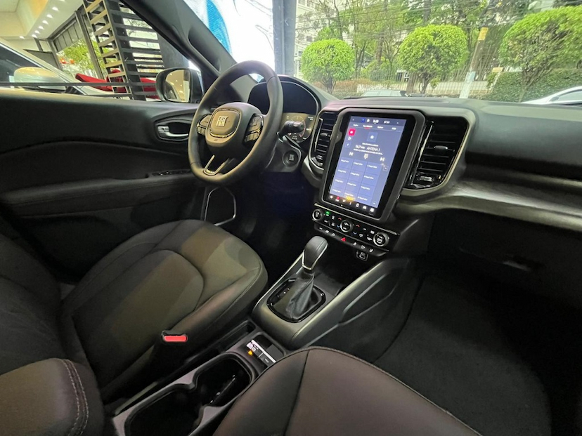 Foto do veículo FIAT TORO 2.2 TURBO DIESEL RANCH 4WD AT9 2027 0 KM 194.580,00