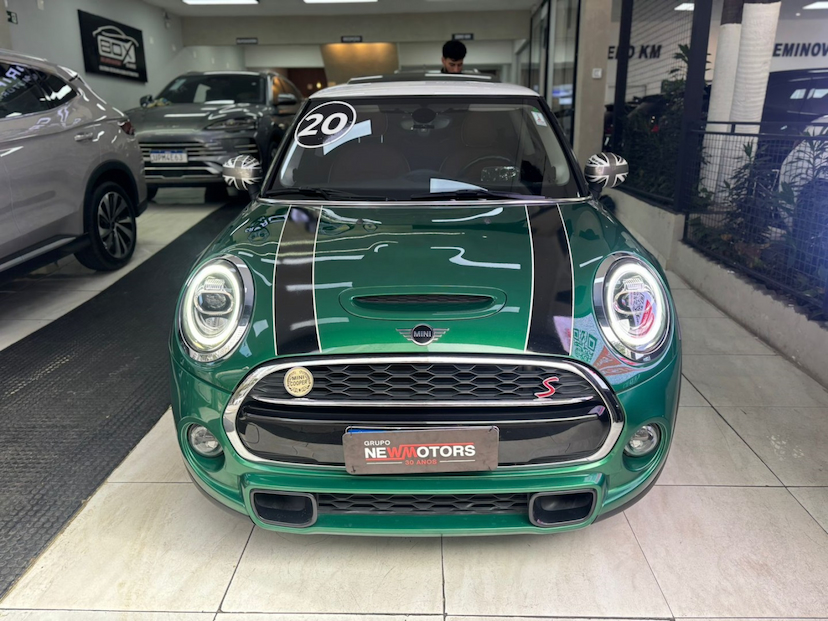 Foto do veículo MINI COOPER 2.0 16V TWINPOWER GASOLINA S 2P STEPTRONIC 2020 60.117 KM 134.777,00