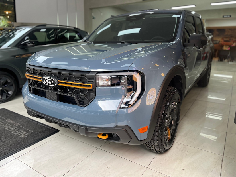 Foto do veículo FORD MAVERICK 2.0 ECOBOOST GASOLINA TREMOR AUTOMÁTICO 2026 0 KM 231.490,00