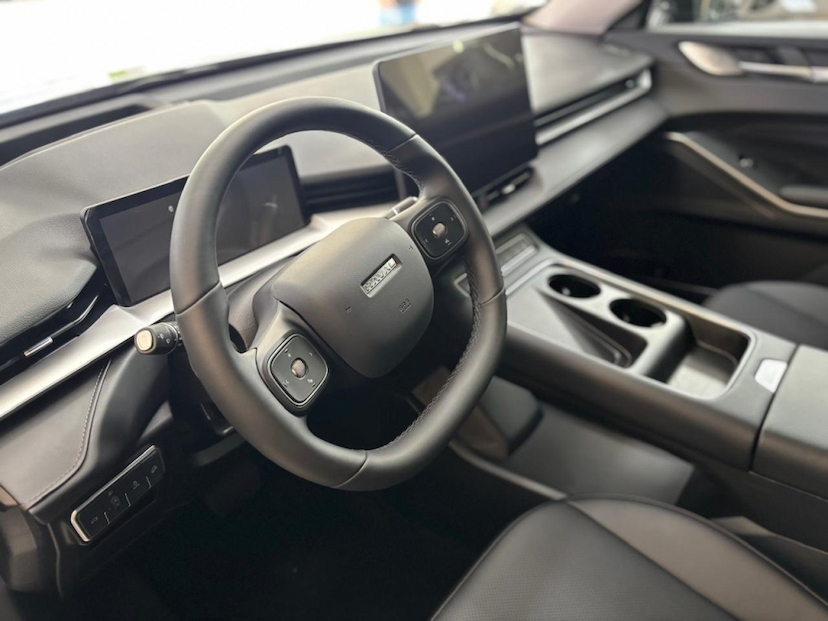 Foto do veículo GWM HAVAL H6 1.5 FLEX HEV2 E-TRACTION 2027 0 KM 212.500,00