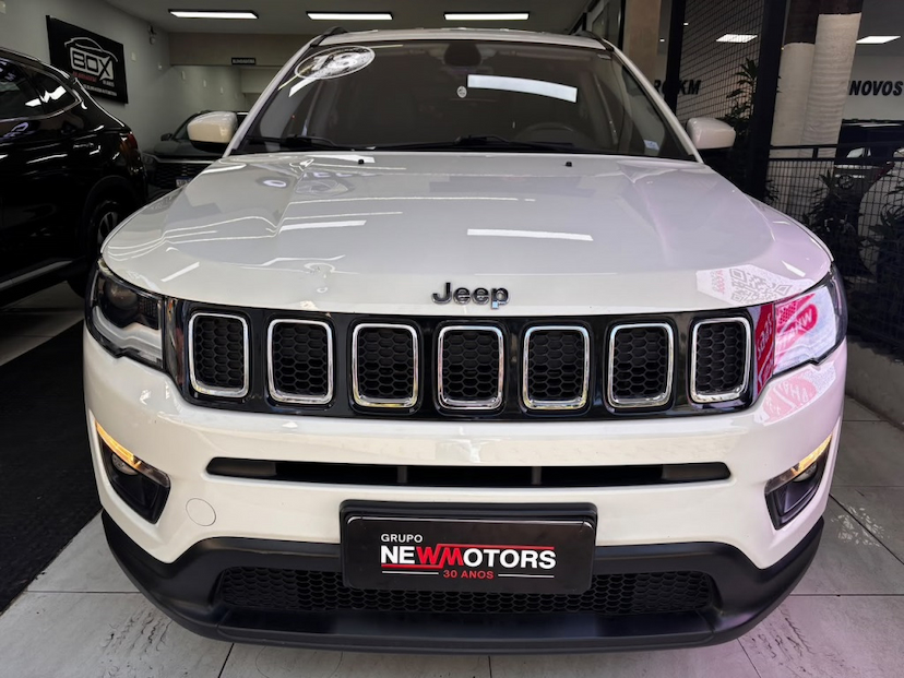 Foto do veículo JEEP COMPASS 2.0 16V FLEX LONGITUDE AUTOMÁTICO 2018 63.491 KM 88.777,00