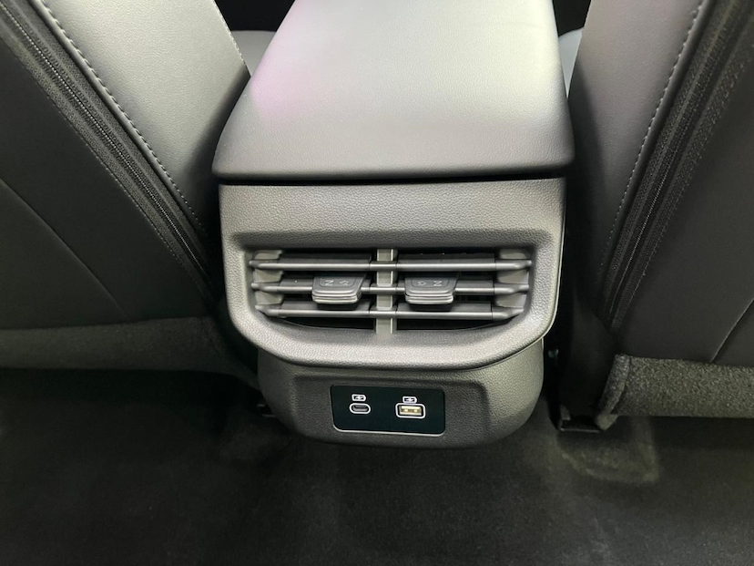 Foto do veículo GWM HAVAL H6 1.5 FLEX PHEV19 E-TRACTION 2027 0 KM 234.800,00
