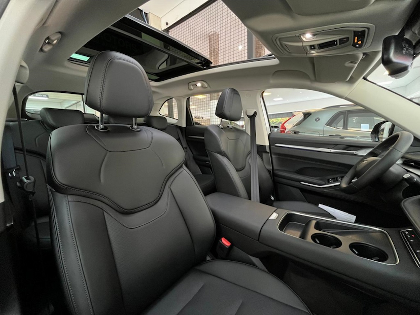 Foto do veículo GWM HAVAL H6 1.5 FLEX PHEV19 E-TRACTION 2027 0 KM 234.800,00