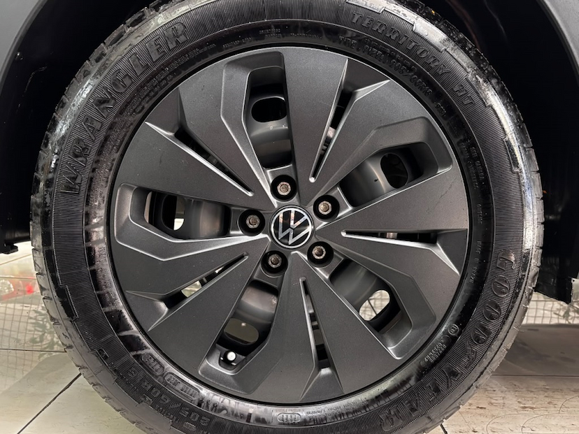 Foto do veículo VOLKSWAGEN NIVUS 1.0 200 TSI TOTAL FLEX SENSE AUTOMÁTICO 2026 4.519 KM 112.777,00