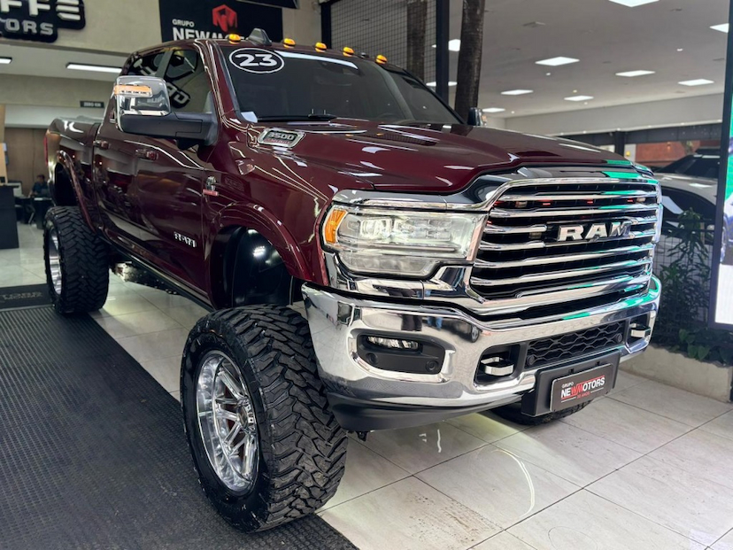 Foto do veículo RAM 3500 6.7 I6 TURBO DIESEL LIMITED LONGHORN CD 4X4  AUTOMÁTICO 2023 61.517 KM 539.777,00