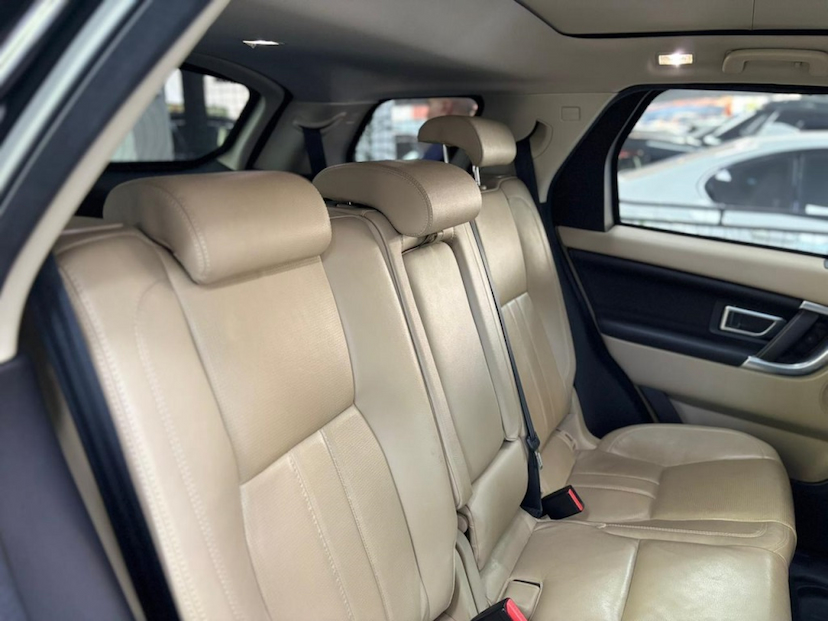 Foto do veículo LAND ROVER DISCOVERY SPORT 2.0 16V SI4 TURBO GASOLINA HSE 4P AUTOMÁTICO 2016 30.031 KM 108.777,00