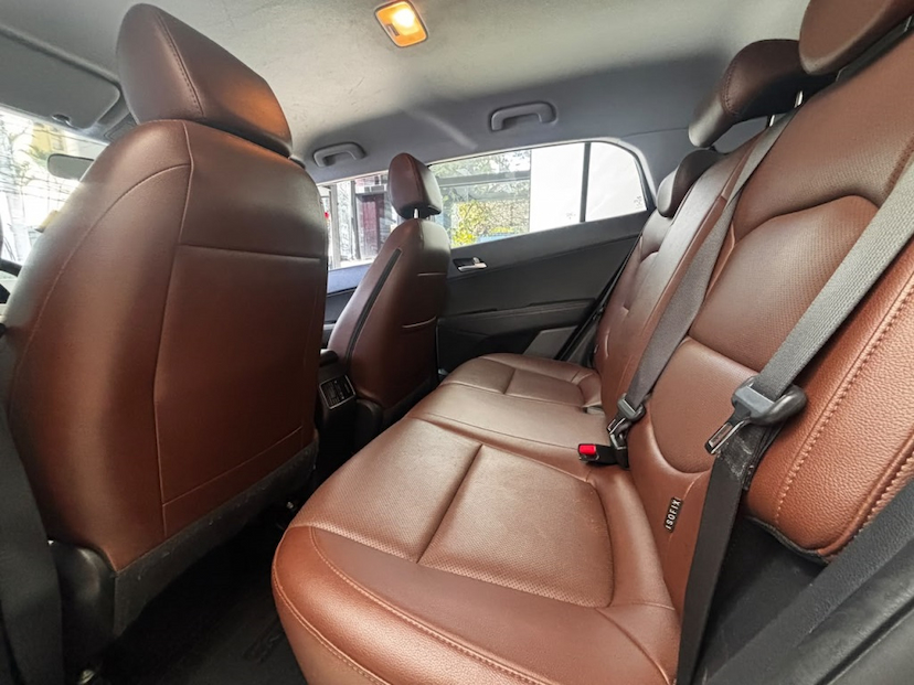 Foto do veículo HYUNDAI CRETA 2.0 16V FLEX PRESTIGE AUTOMÁTICO 2019 82.045 KM 91.777,00