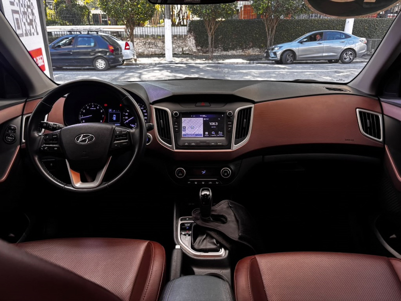 Foto do veículo HYUNDAI CRETA 2.0 16V FLEX PRESTIGE AUTOMÁTICO 2019 82.045 KM 91.777,00