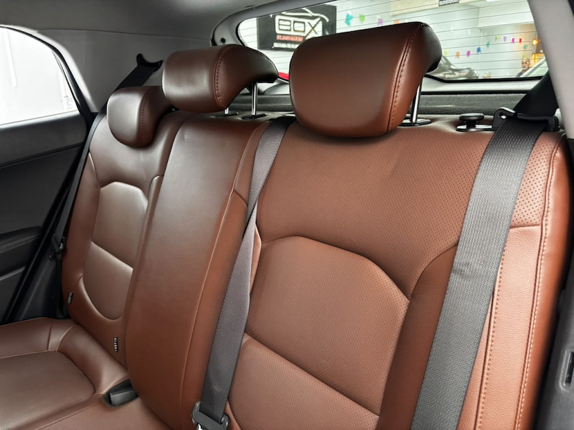 Foto do veículo HYUNDAI CRETA 2.0 16V FLEX PRESTIGE AUTOMÁTICO 2019 82.045 KM 91.777,00