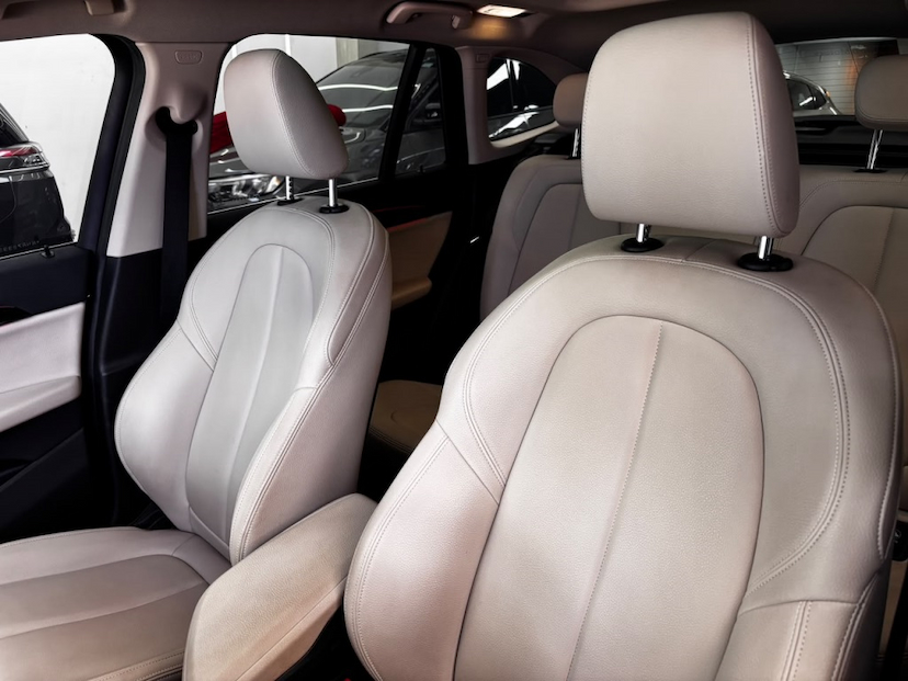 Foto do veículo BMW X1 2.0 16V TURBO ACTIVEFLEX SDRIVE20I 4P AUTOMÁTICO 2019 40.243 KM 137.777,00