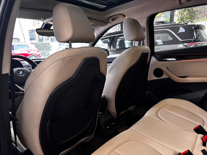 Foto do veículo BMW X1 2.0 16V TURBO ACTIVEFLEX SDRIVE20I 4P AUTOMÁTICO 2019 40.243 KM 137.777,00