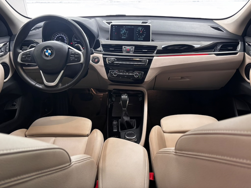 Foto do veículo BMW X1 2.0 16V TURBO ACTIVEFLEX SDRIVE20I 4P AUTOMÁTICO 2019 40.243 KM 137.777,00