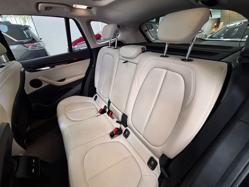 Foto do veículo BMW X1 2.0 16V TURBO ACTIVEFLEX SDRIVE20I 4P AUTOMÁTICO 2019 40.243 KM 137.777,00