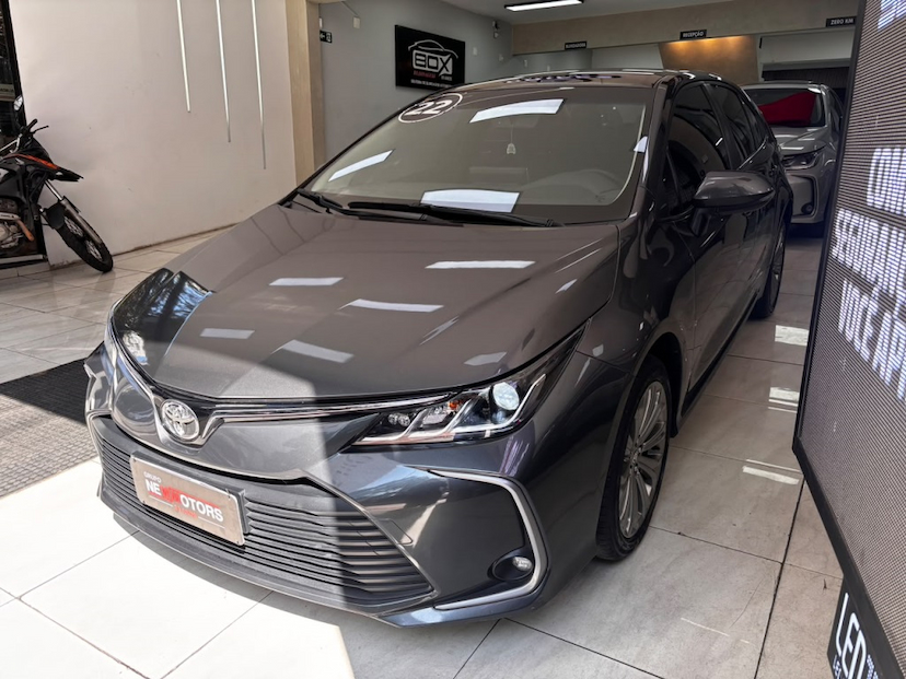 Foto do veículo TOYOTA COROLLA 2.0 VVT-IE FLEX XEI DIRECT SHIFT 2022 46.057 KM 123.777,00