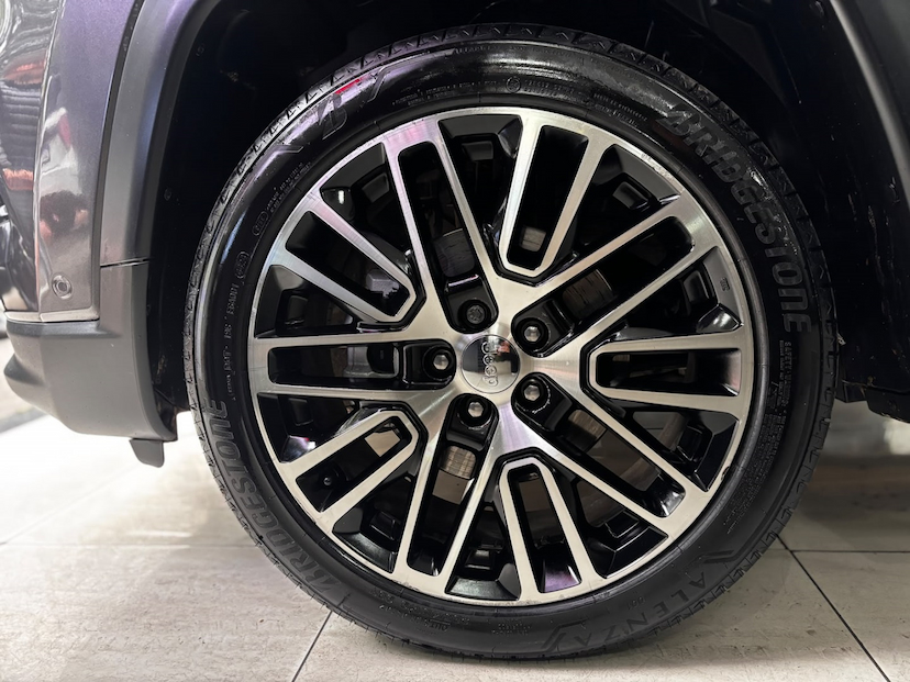 Foto do veículo JEEP COMPASS 1.3 T270 TURBO FLEX LIMITED AT6 2023 80.934 KM 158.777,00