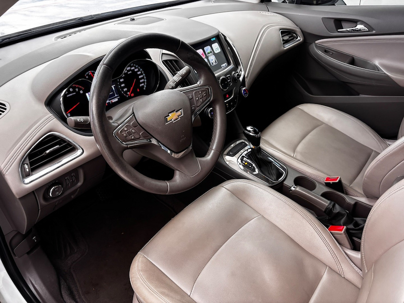 Foto do veículo CHEVROLET CRUZE 1.4 TURBO LTZ 16V FLEX 4P AUTOMÁTICO 2019 80.352 KM 94.777,00