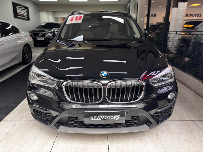 Foto do veículo BMW X1 2.0 16V TURBO ACTIVEFLEX SDRIVE20I 4P AUTOMÁTICO 2019 79.720 KM 118.777,00