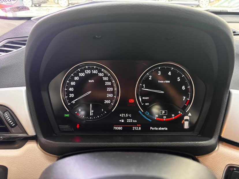 Foto do veículo BMW X1 2.0 16V TURBO ACTIVEFLEX SDRIVE20I 4P AUTOMÁTICO 2019 79.720 KM 118.777,00