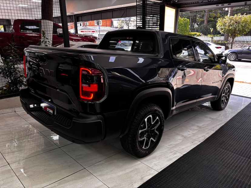 Foto do veículo RAM RAMPAGE  2.2 REBEL TB CD 4X4 DIESEL AUT. 2026 0 KM 320.777,00