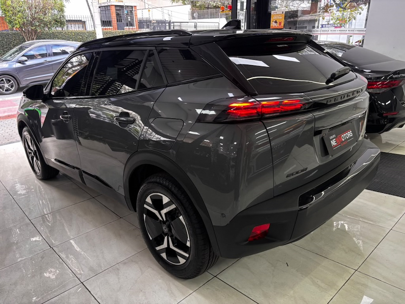 Foto do veículo PEUGEOT 2008 1.0 TURBO 200 FLEX GT CVT 2025 13.536 KM 138.777,00