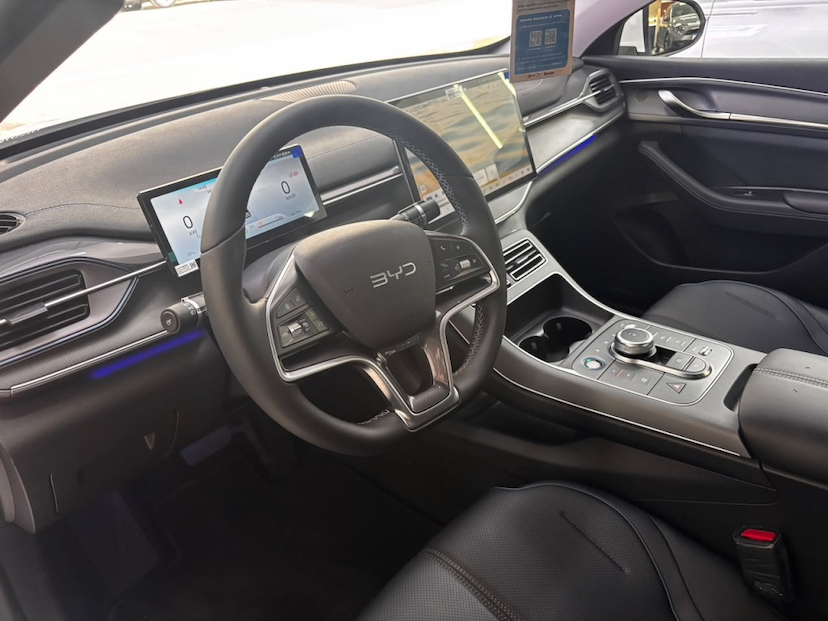 Foto do veículo BYD KING 1.5 DM-I PHEV GS AUTOMÁTICO 2027 0 KM 166.680,00