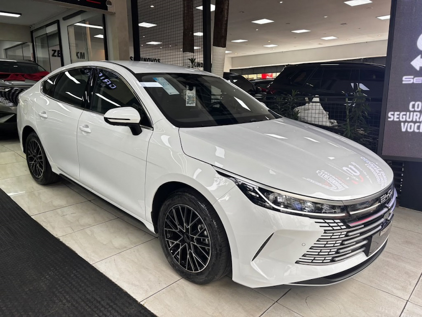 Foto do veículo BYD KING 1.5 DM-I PHEV GS AUTOMÁTICO 2027 0 KM 166.680,00