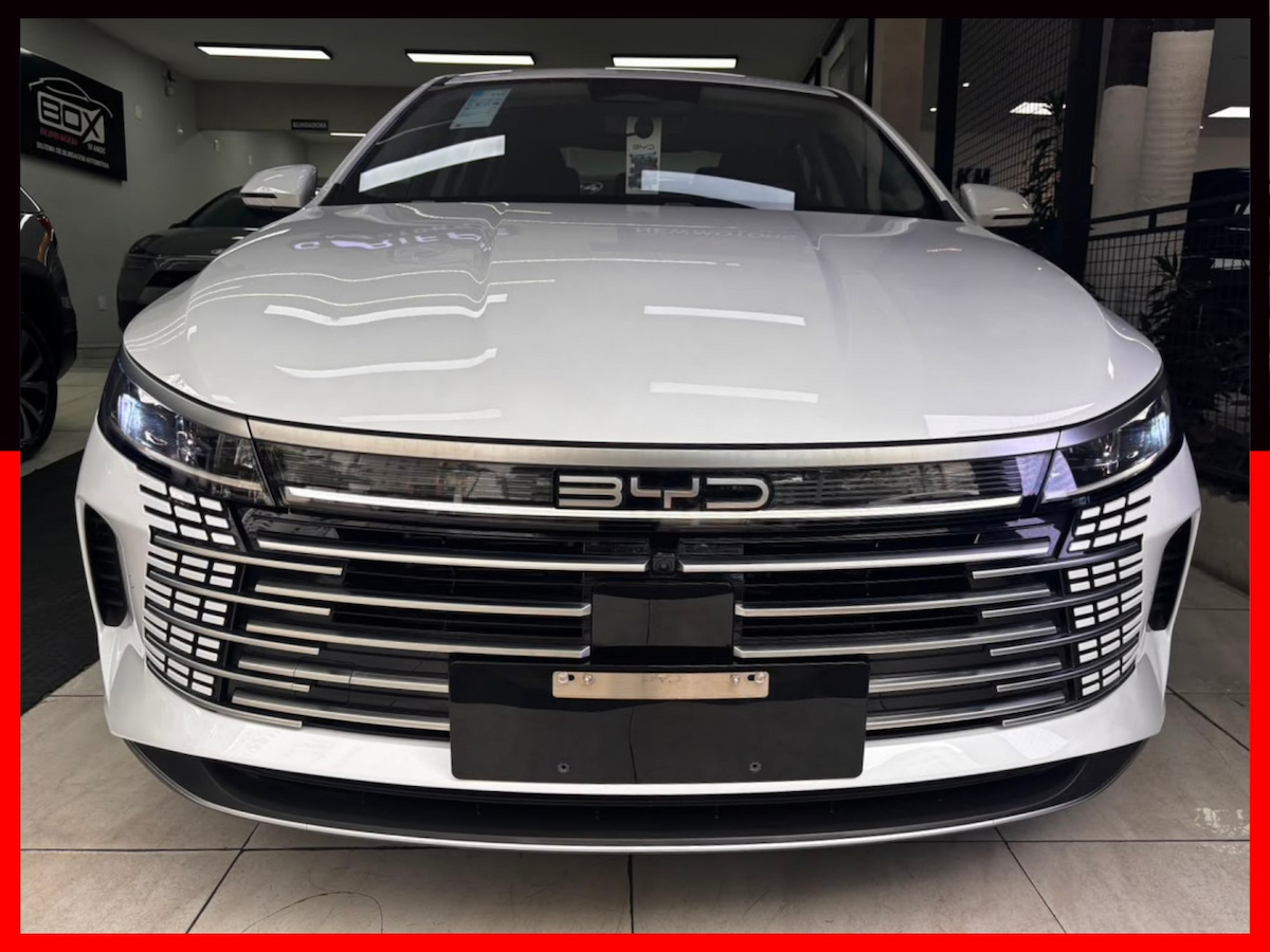 Foto do veículo BYD KING 1.5 DM-I PHEV GS AUTOMÁTICO 2026/2027 0 KM R$ 166.680,00