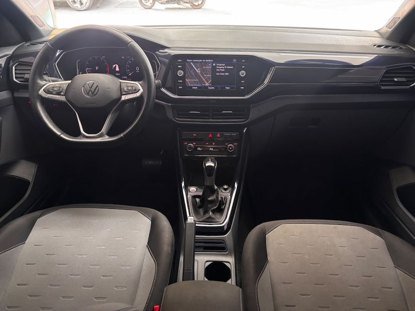 Foto do veículo VOLKSWAGEN T-CROSS 1.0 200 TSI TOTAL FLEX COMFORTLINE AUTOMÁTICO 2022 45.730 KM 101.777,00