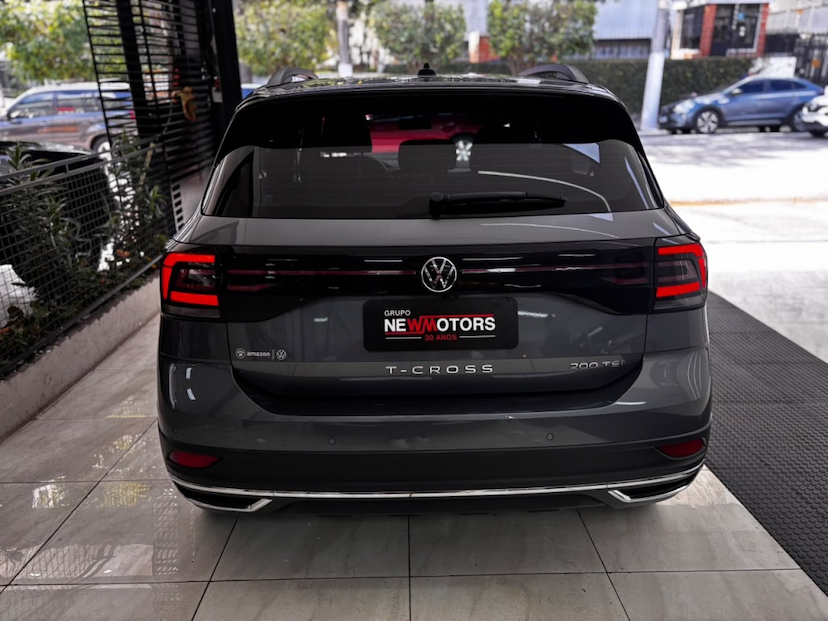Foto do veículo VOLKSWAGEN T-CROSS 1.0 200 TSI TOTAL FLEX COMFORTLINE AUTOMÁTICO 2022 45.730 KM 101.777,00