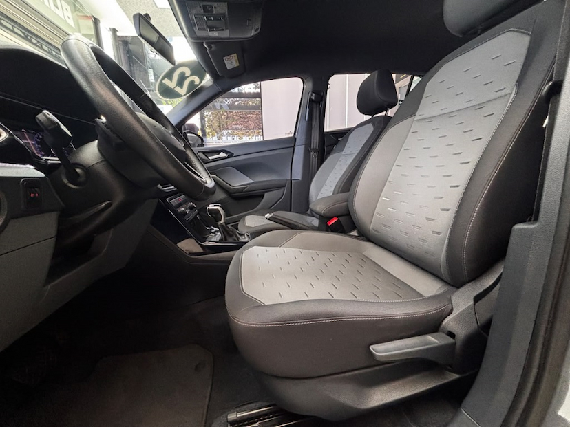 Foto do veículo VOLKSWAGEN T-CROSS 1.0 200 TSI TOTAL FLEX COMFORTLINE AUTOMÁTICO 2022 45.730 KM 101.777,00