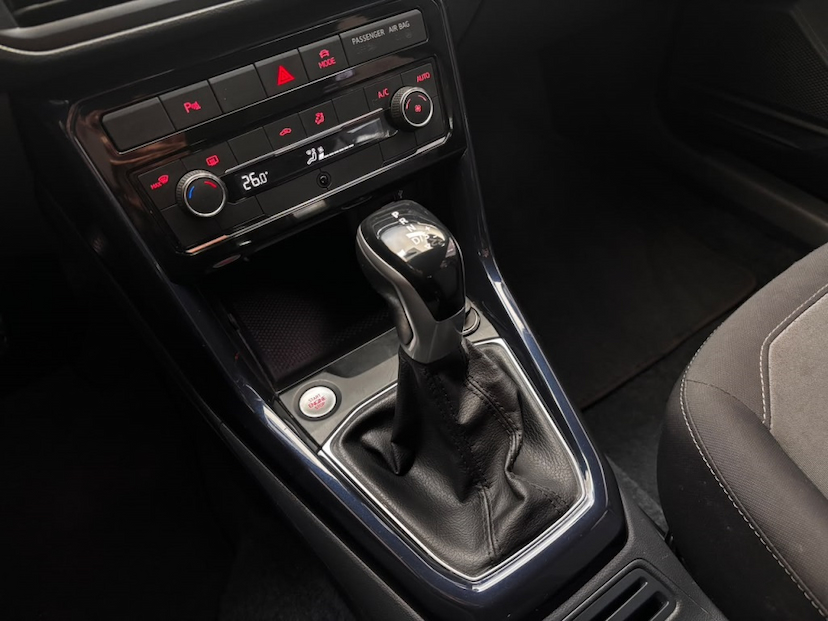Foto do veículo VOLKSWAGEN T-CROSS 1.0 200 TSI TOTAL FLEX COMFORTLINE AUTOMÁTICO 2022 45.730 KM 101.777,00