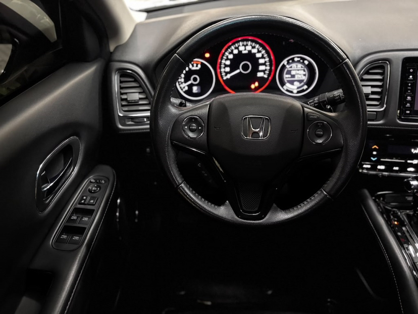 Foto do veículo HONDA HR-V 1.8 16V FLEX EXL 4P AUTOMÁTICO 2019 87.458 KM 113.777,00