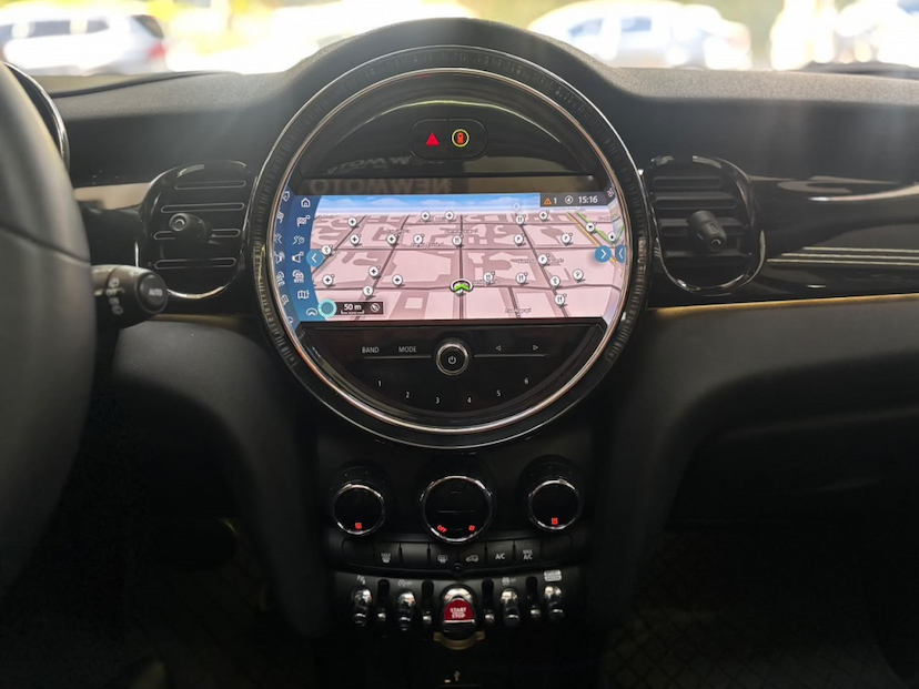 Foto do veículo MINI COOPER 2.0 16V TWINPOWER GASOLINA S TOP 4P STEPTRONIC 2024 6.989 KM 195.777,00