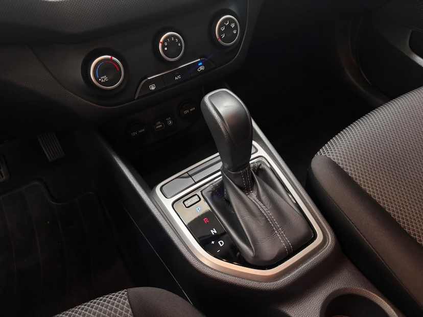 Foto do veículo HYUNDAI CRETA 1.6 16V FLEX ATTITUDE AUTOMÁTICO 2019 77.730 KM 86.777,00