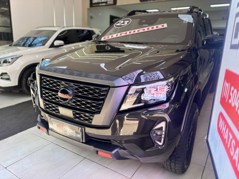 Foto do veículo NISSAN FRONTIER 2.3 16V TURBO DIESEL PRO4X CD 4X4 AUTOMÁTICO 2023 47.000 KM 258.777,00