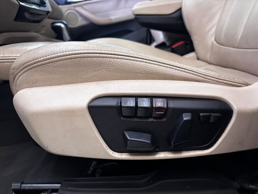 Foto do veículo BMW X1 2.0 16V TURBO ACTIVEFLEX XDRIVE25I SPORT 4P AUTOMÁTICO 2017 131.294 KM 88.777,00