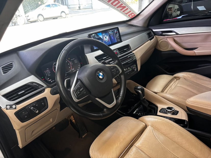Foto do veículo BMW X1 2.0 16V TURBO ACTIVEFLEX XDRIVE25I SPORT 4P AUTOMÁTICO 2017 131.294 KM 88.777,00