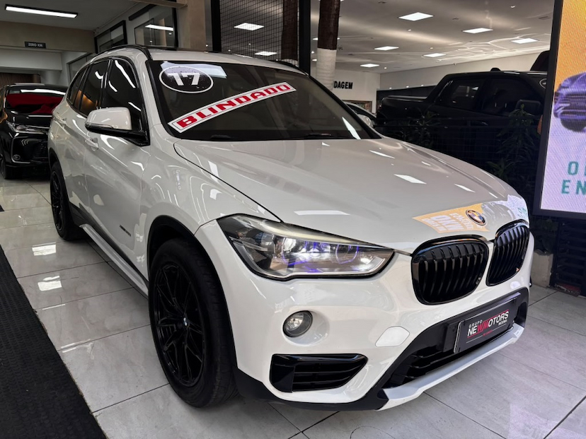 Foto do veículo BMW X1 2.0 16V TURBO ACTIVEFLEX XDRIVE25I SPORT 4P AUTOMÁTICO 2017 131.294 KM 88.777,00