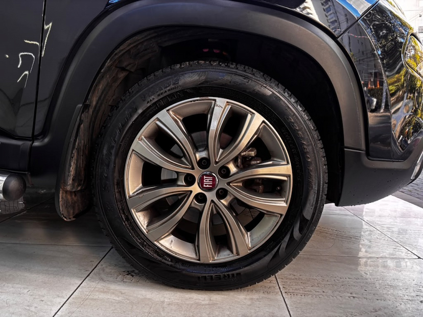 Foto do veículo FIAT TORO 2.0 16V TURBO DIESEL RANCH 4WD AT9 2021 36.846 KM 121.777,00