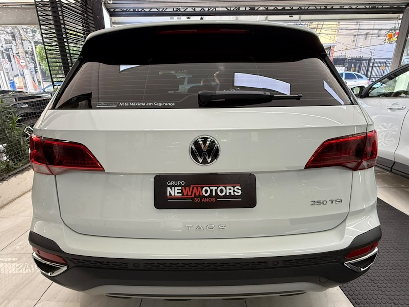 Foto do veículo VOLKSWAGEN TAOS 1.4 250 TSI TOTAL FLEX HIGHLINE AUTOMÁTICO 2023 19.075 KM 140.777,00