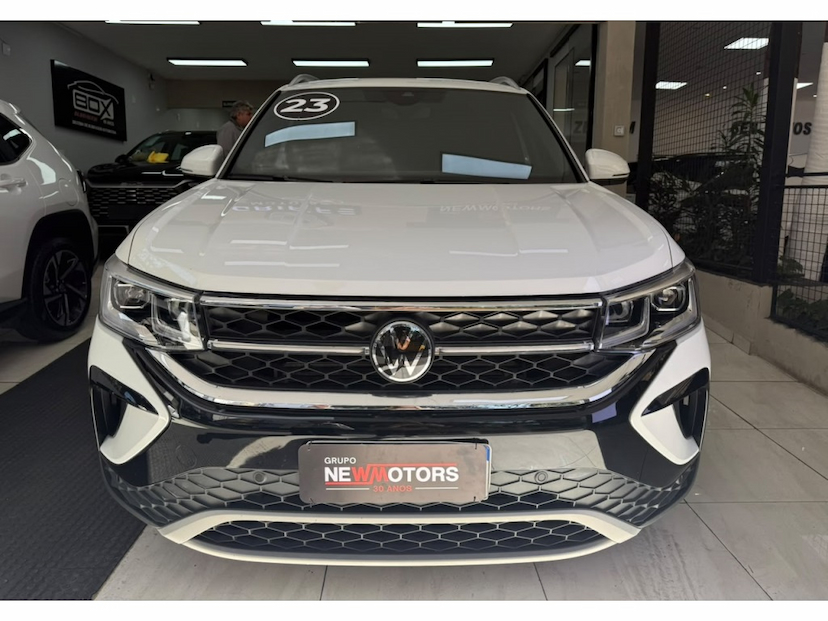 Foto do veículo VOLKSWAGEN TAOS 1.4 250 TSI TOTAL FLEX HIGHLINE AUTOMÁTICO 2023 19.075 KM 140.777,00