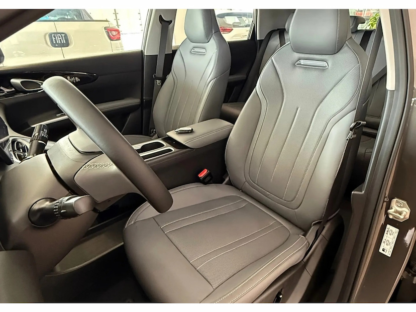 Foto do veículo GEELY EX2 39,4 KW ELÉTRICO MAX 2026 0 KM 140.900,00