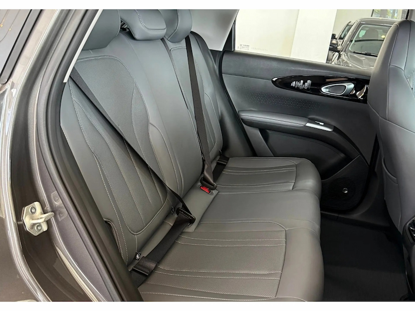 Foto do veículo GEELY EX2 39,4 KW ELÉTRICO MAX 2026 0 KM 140.900,00